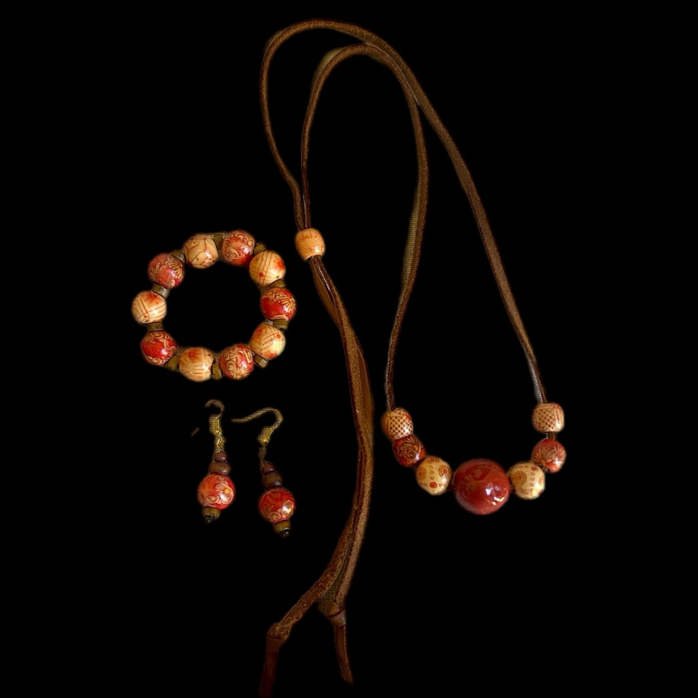Handmade Bead & Leather Jewelry Set - Necklace, Bracelet, Earrings - Picture 3 of 5